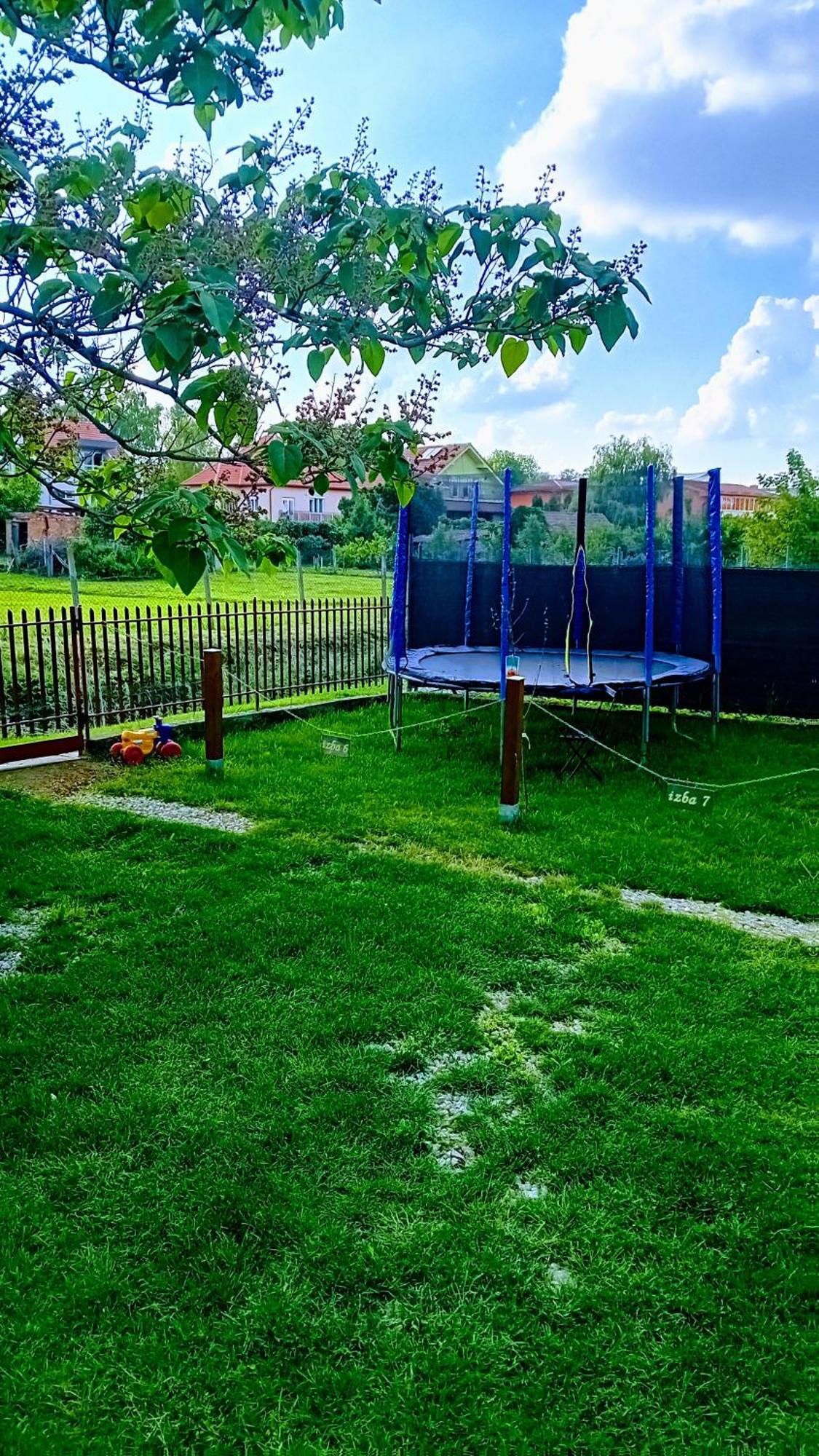 Penzión Vilka Podhájčanka Podhájska Esterno foto